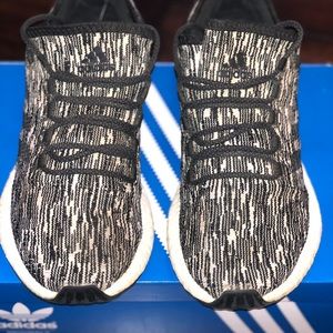 Men’s adidas pureboost.